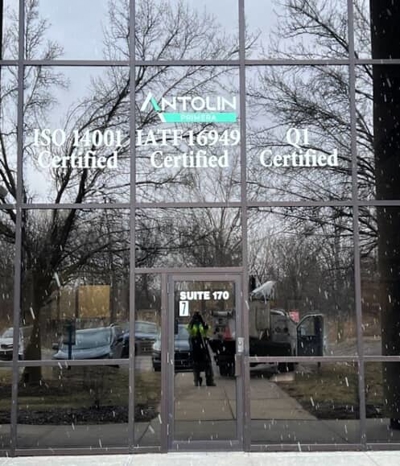 Exterior Signs Photo